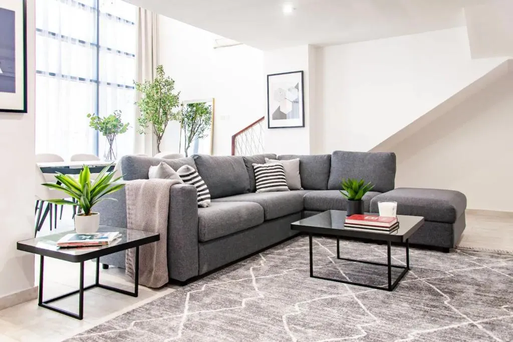 Sophisticated 2 Bedroom With Modern Interiors, Dubai, Emiratele Arabe Unite
