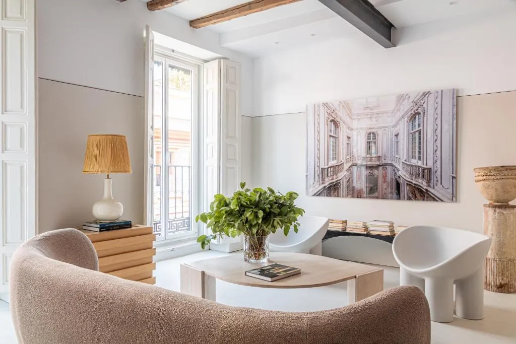 RECOLETOS EXCLUSIVE PRIVATE BUILDING - COLLECTION I - ElevenHost, Madrid, Spain