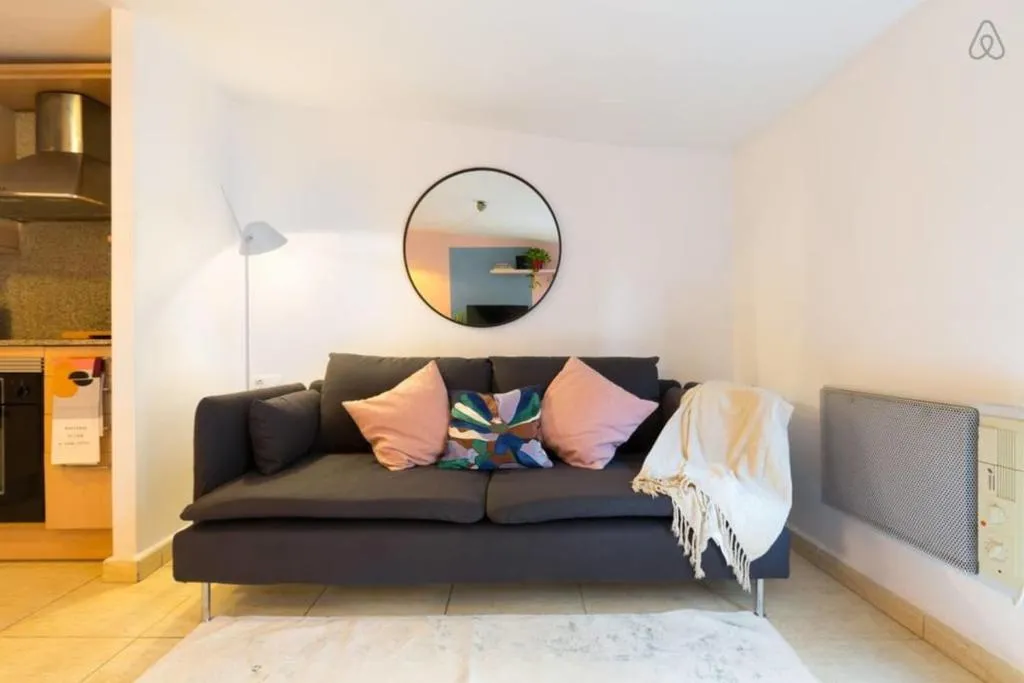 Charming 1Bed in BCN City Center 4min to tube, Barcelona, Spain