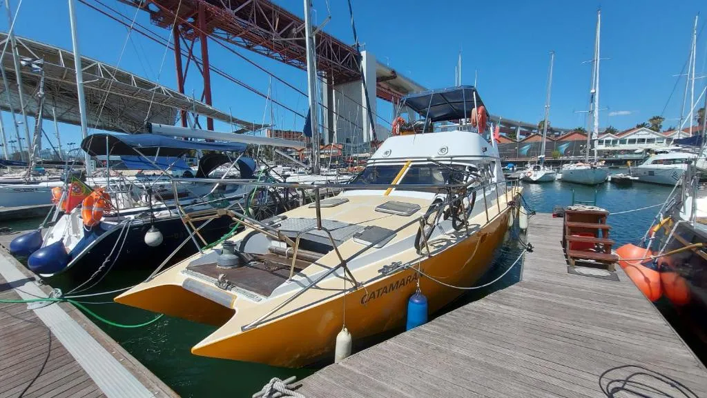exclusive boat rental in lisboa - Sleep Over Water - 46 feet most spacious in its category, Lisabona, Portugalia