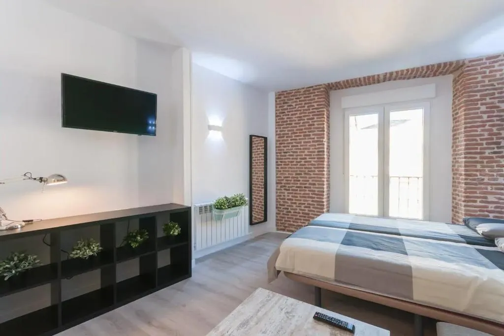 ··Latina Madrid City Centre Apartment··, Madrid, Spania