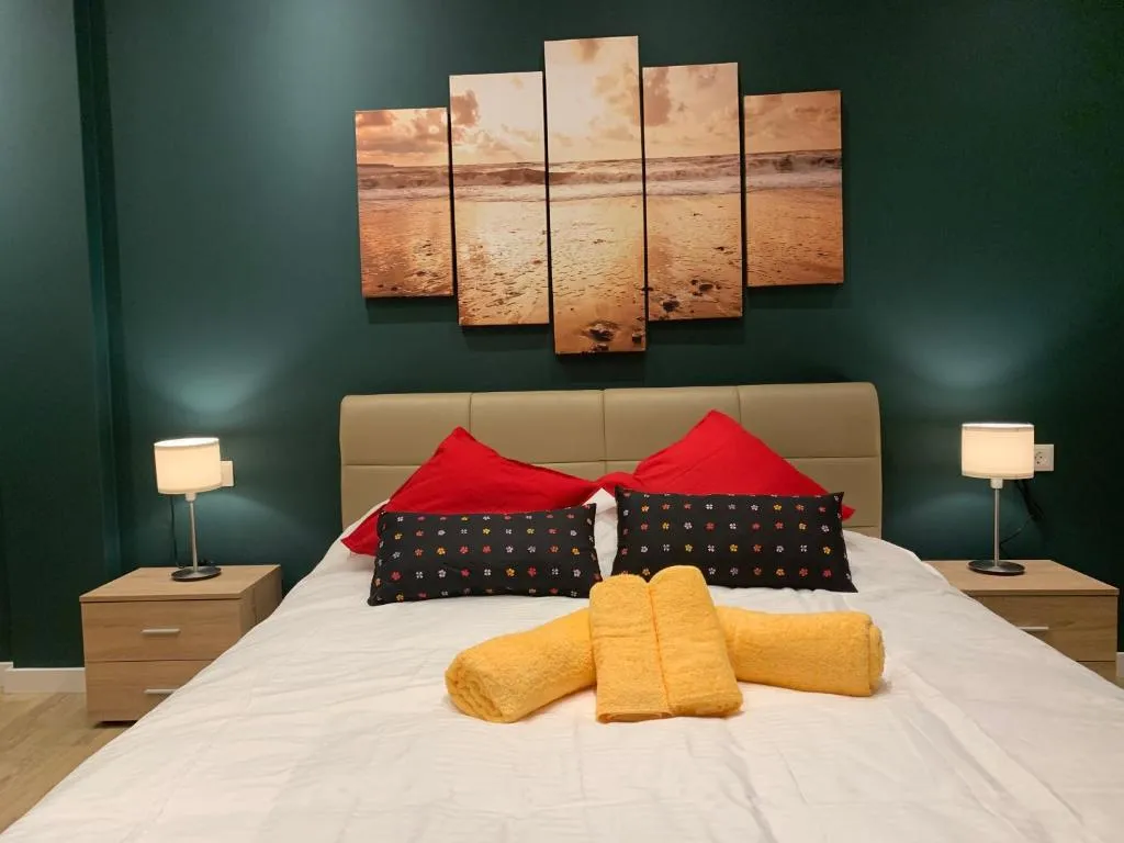 Victorias Place Cozy Whole Apartment BRAND NEW!!!, Atena, Grecia