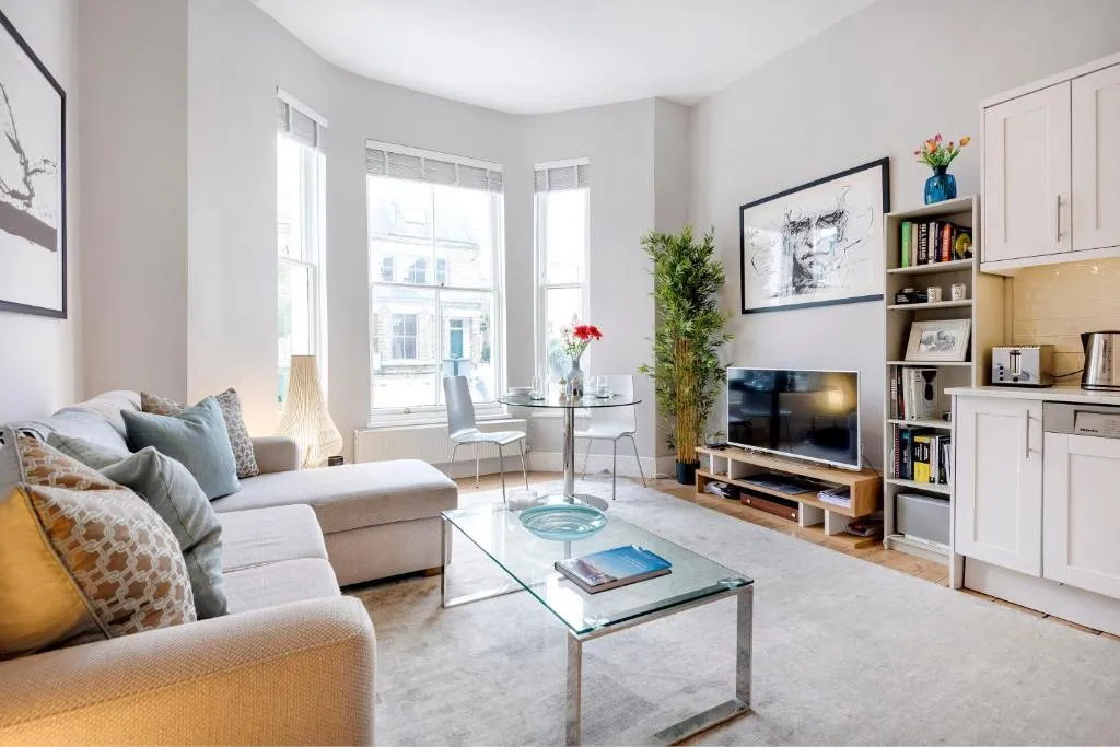 Contemporary Clapham home near Wandsworth Common, Londra, Marea Britanie