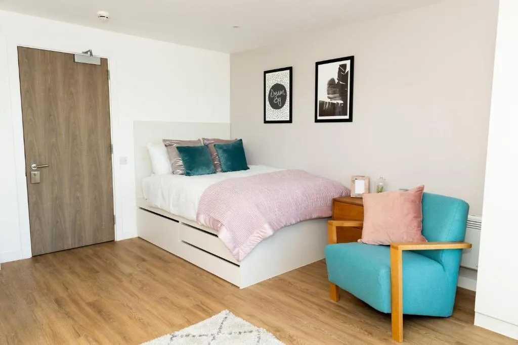 Deluxe Studio Apartment at The Point in Aberdeen City Centre, Aberdeen, United Kingdom