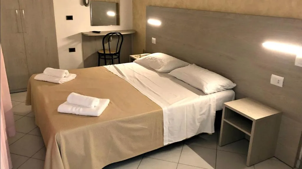 VolturnoGuestHouse2, Roma, Italia
