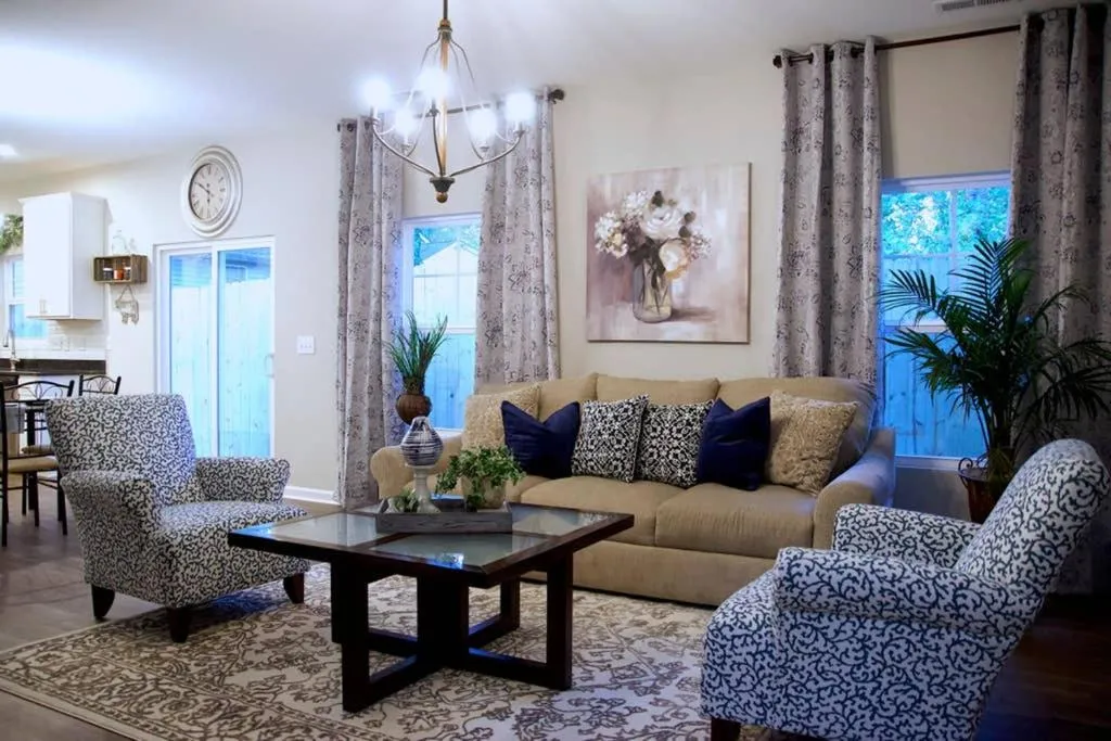 One Touch Dream Home *4BR at Southpoint, Duke, UNC, Blands (NC), United States