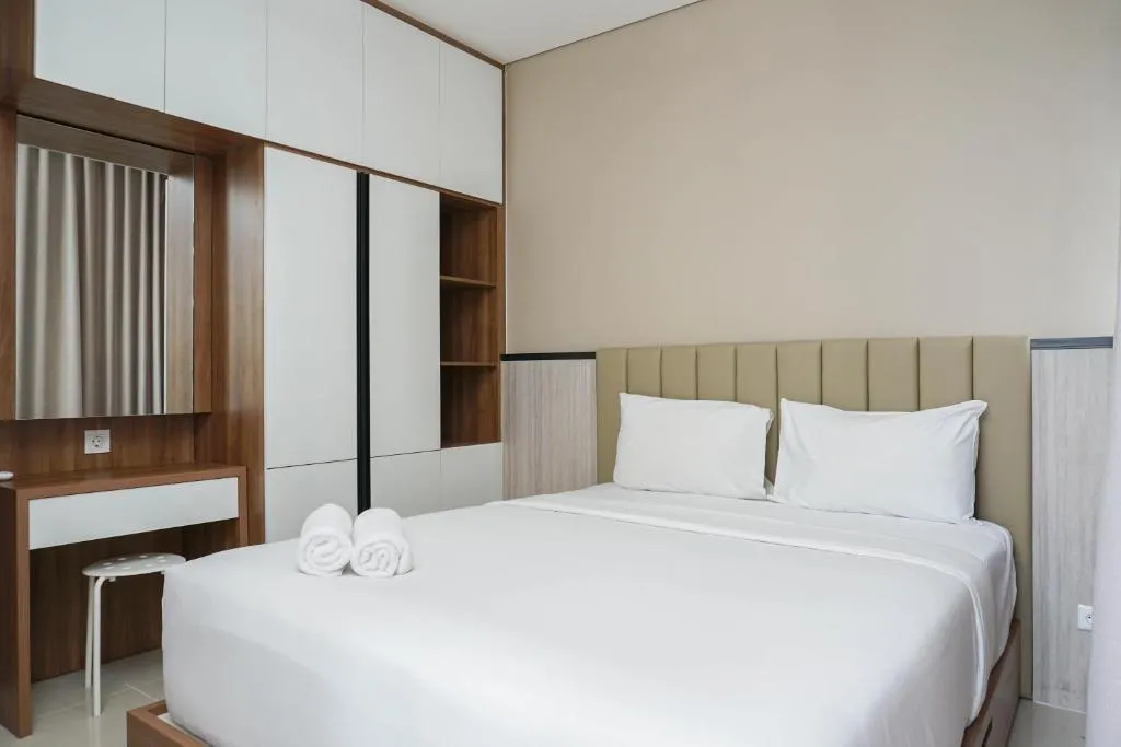 Comfortable Design 1BR Apartment Ciputra International Puri By Travelio, Jakarta, Indonezia