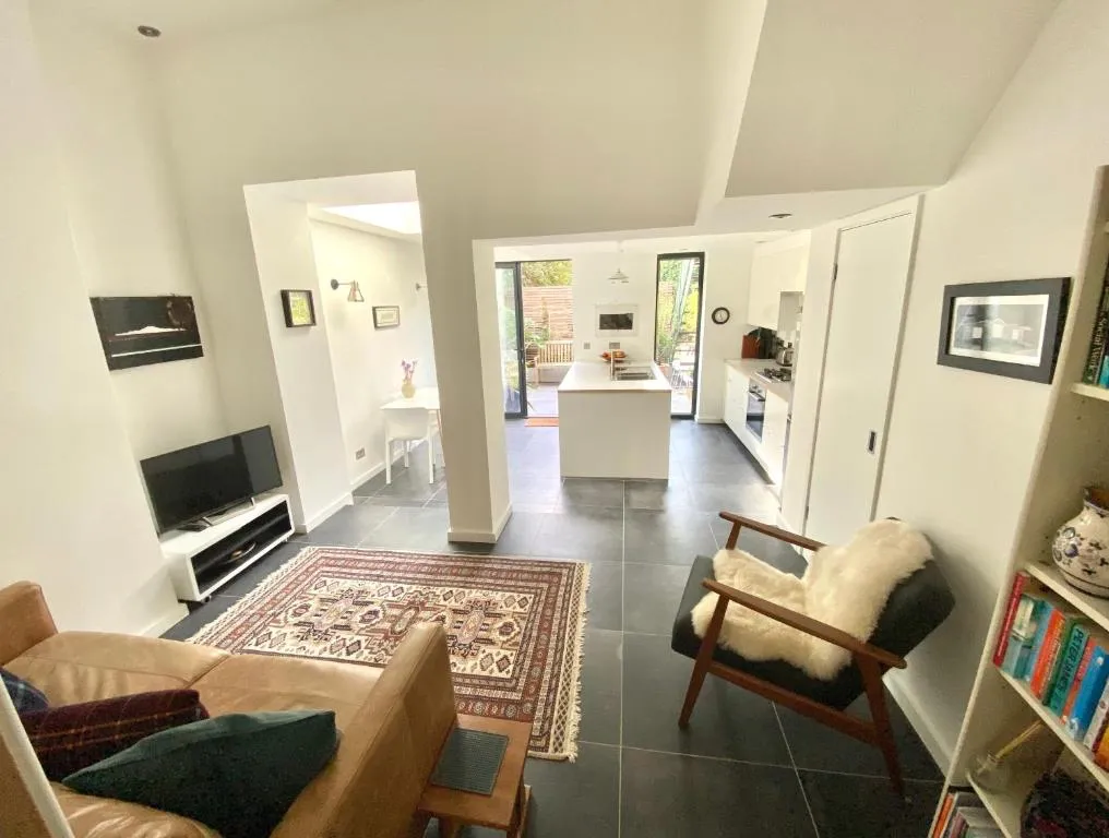Stunning apartment with garden in the heart of Hackney, East London, Londra, Marea Britanie