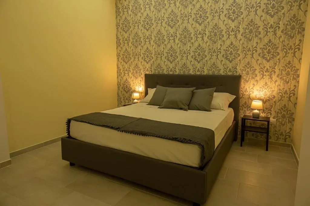 Olina Apartments n.6, Napoli, Italia