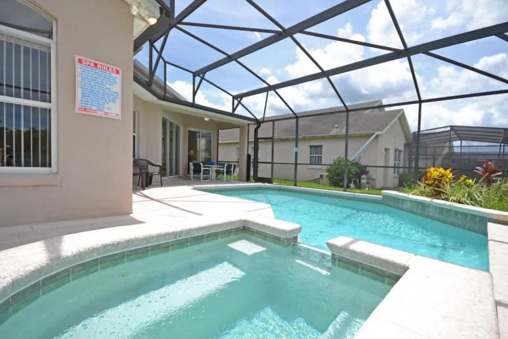 Corvina Villa 33516, Davenport, Statele Unite ale Americii