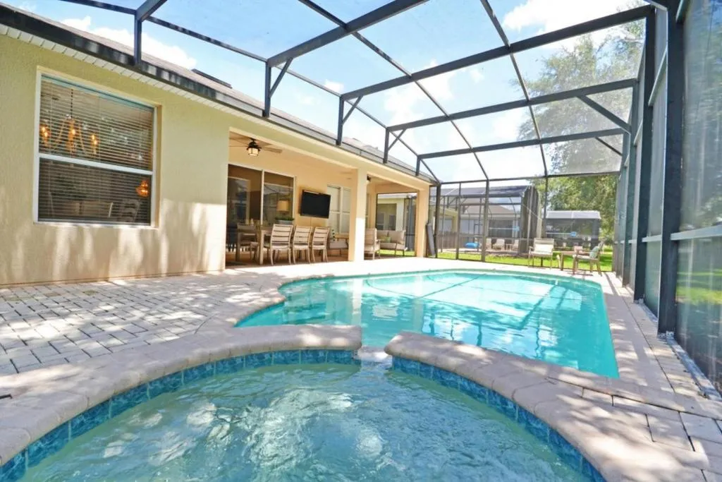 Cherry Tree Lane 33730, Orlando (FL), United States