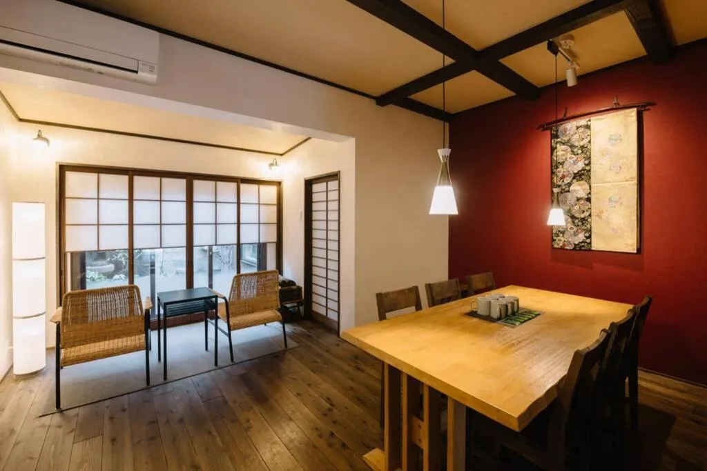 二条城上黒門一軒家 Nijo Kamikuromon House, Kyoto, Japan