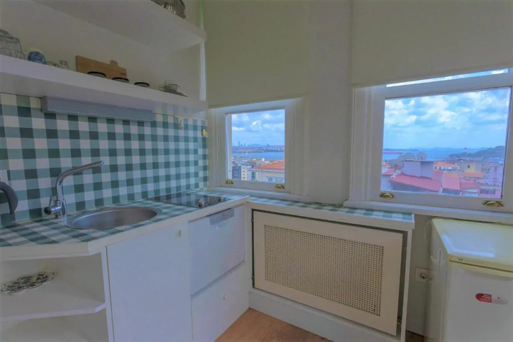 1BR Historical Apartment near to Istiklal Street, Istanbul, Turkey