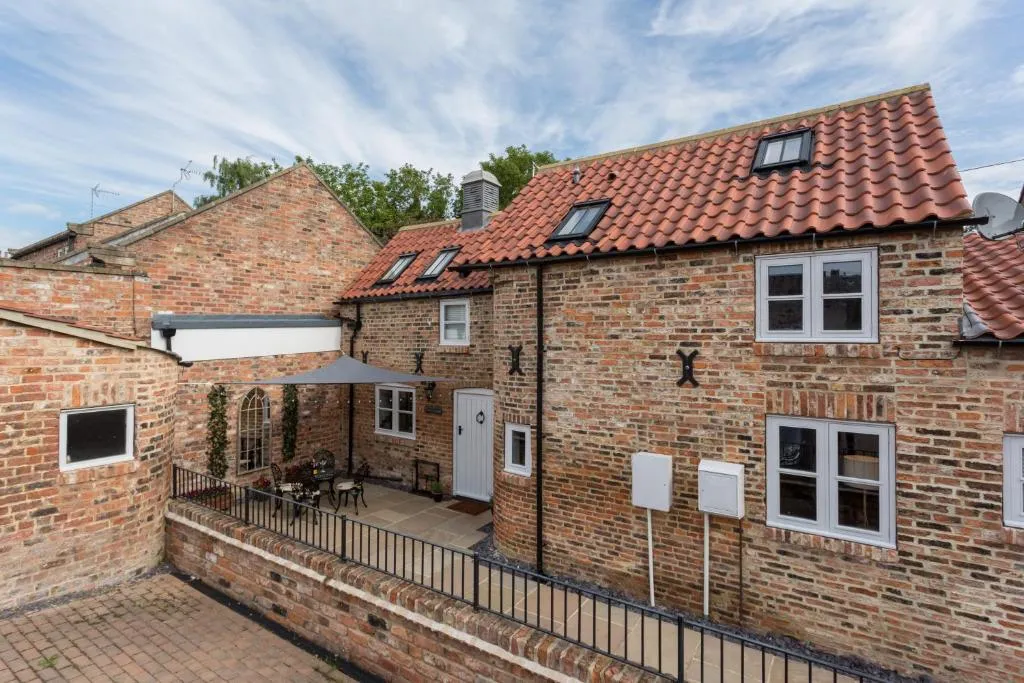 ‘Dove Cottage’ modern and cosy cottage, Avon Valley, United Kingdom