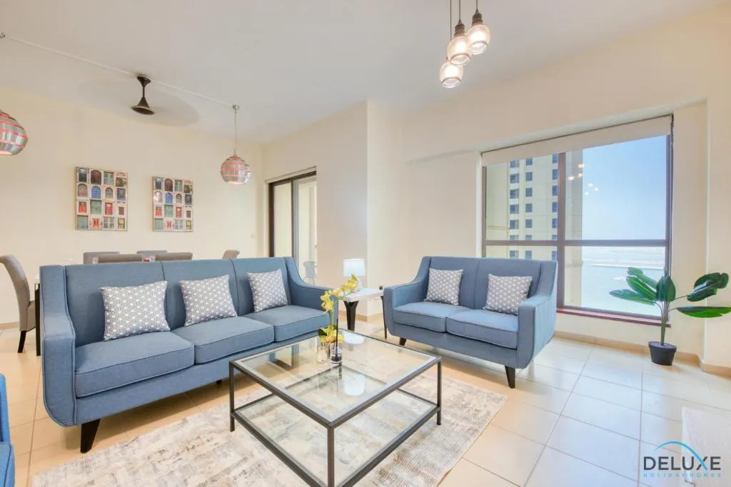 Three Bedroom Apartment in Sadaf Tower 1 by Deluxe Holiday Homes, Alantos, United Arab Emirates