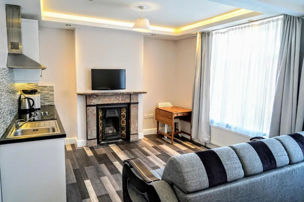 Peaceful Double Studio Flat // All Furnished // At the Heart of London, London, United Kingdom