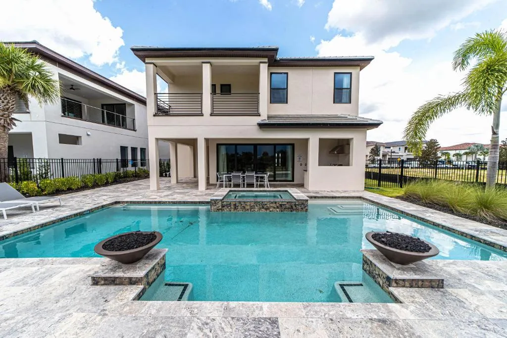 Luxury Home at Bear's Den with Private Pool, near Disney! Resort Amenities!, Kissimmee, Statele Unite ale Americii