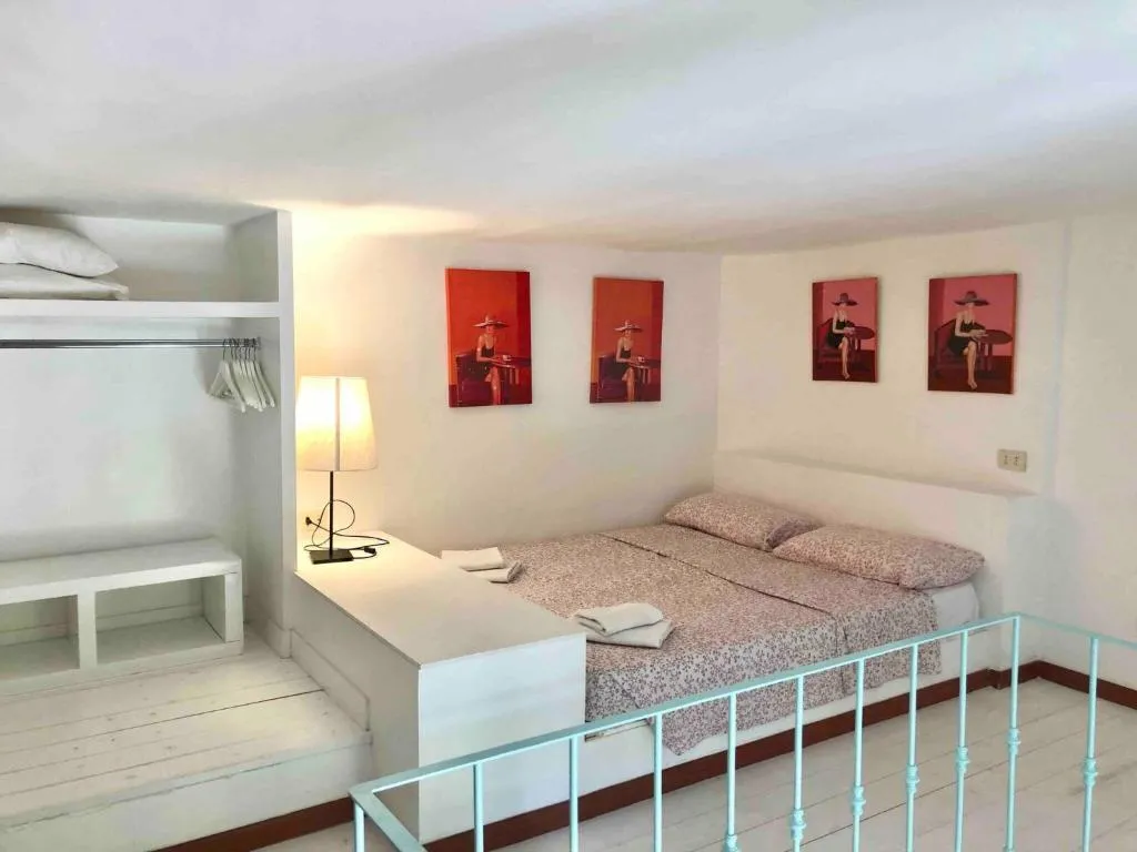 Ciclamino Apartment in Rome, Roma, Italy