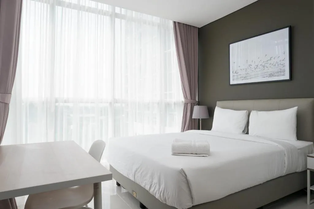 Lavish 1BR at Ciputra International Apartment By Travelio, Jakarta, Indonezia