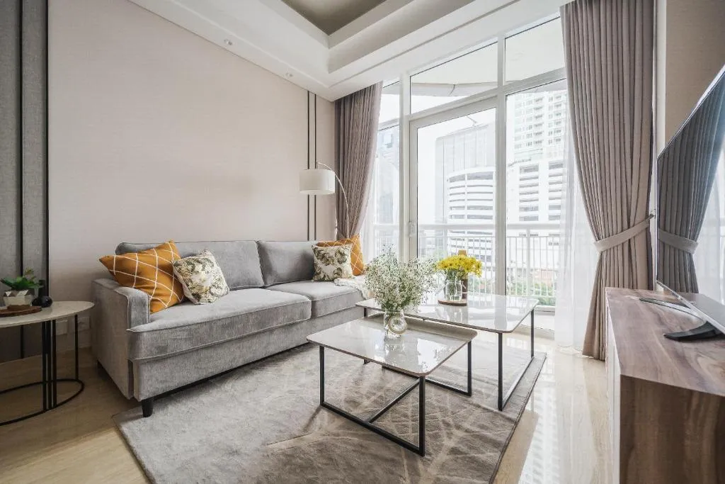 Maple: Beautiful 2 BR Apartment in the Heart of Jakarta close to Shopping Malls and Offices, Jakarta, Indonesia