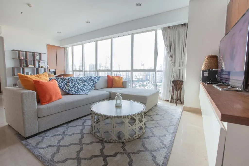 Bungalow: 3 BR Charming & Spacious Apartment in Kuningan Area, Jakarta, Indonesia