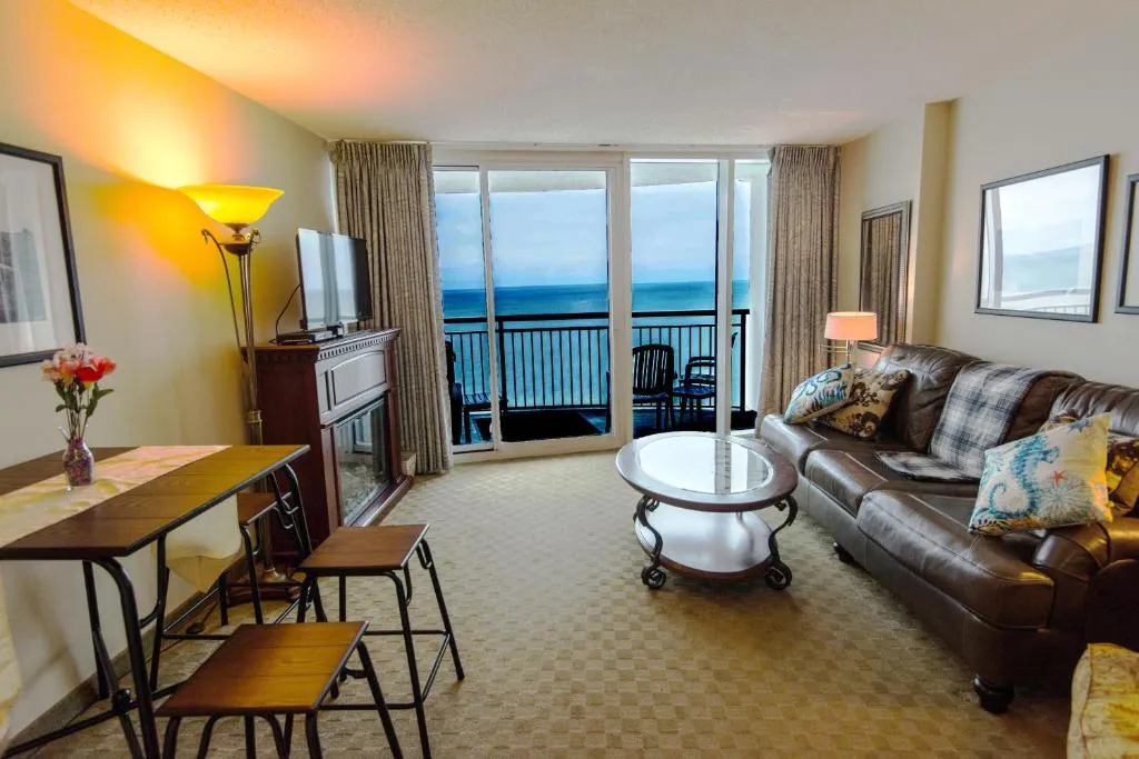 Deluxe Ocean front One Bedroom suite in Sandy Beach Resort, Myrtle Beach, Statele Unite ale Americii