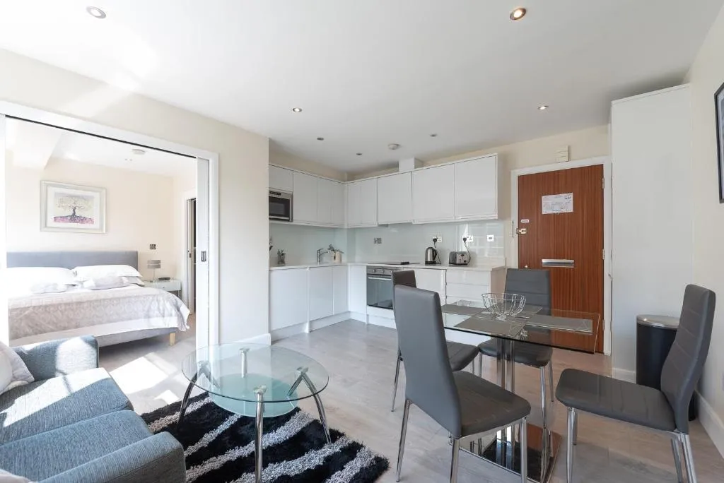 Apartment 611 - Nell Gwynn House, Chelsea, London, United Kingdom