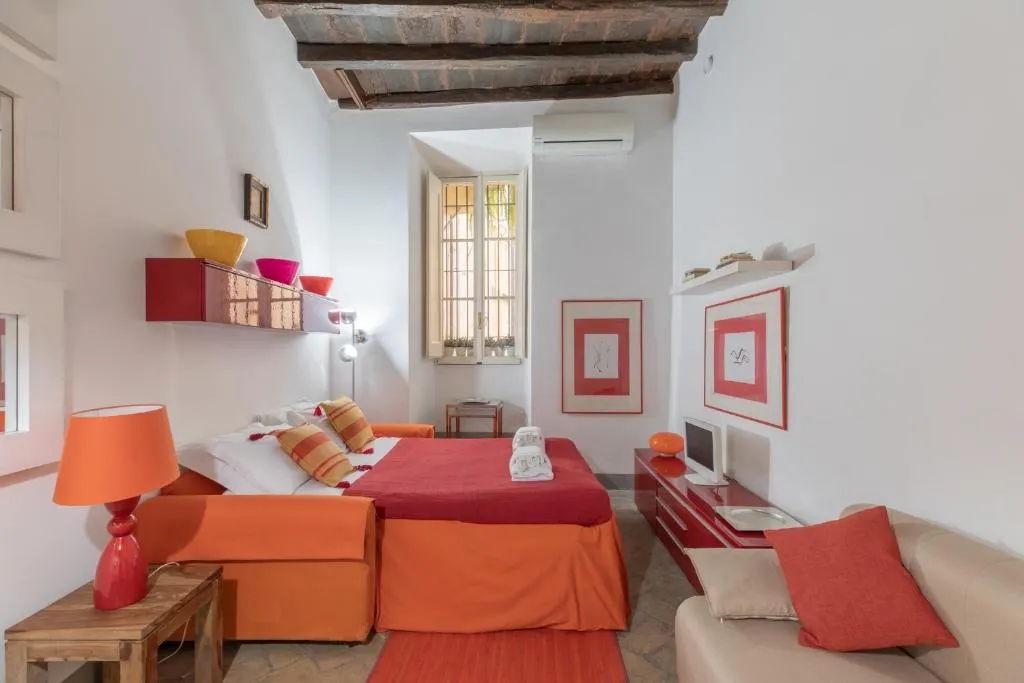 iFlat NAVONA COSY STUDIO APARTMENT, Roma, Italia
