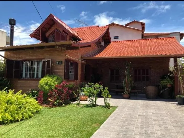Canasvieiras Big House, Florianópolis, Brazilia