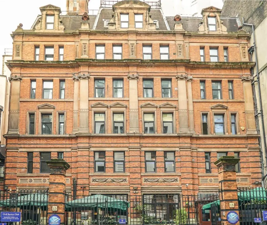 The Civil Service Club, Londra, Marea Britanie