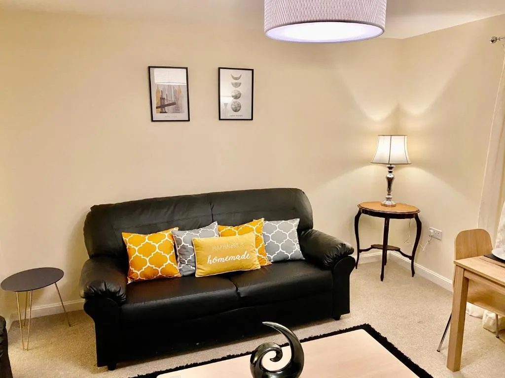 Superior Two-Bed Apartment with Free Parking, CV1 Coventry, Coventry, Marea Britanie