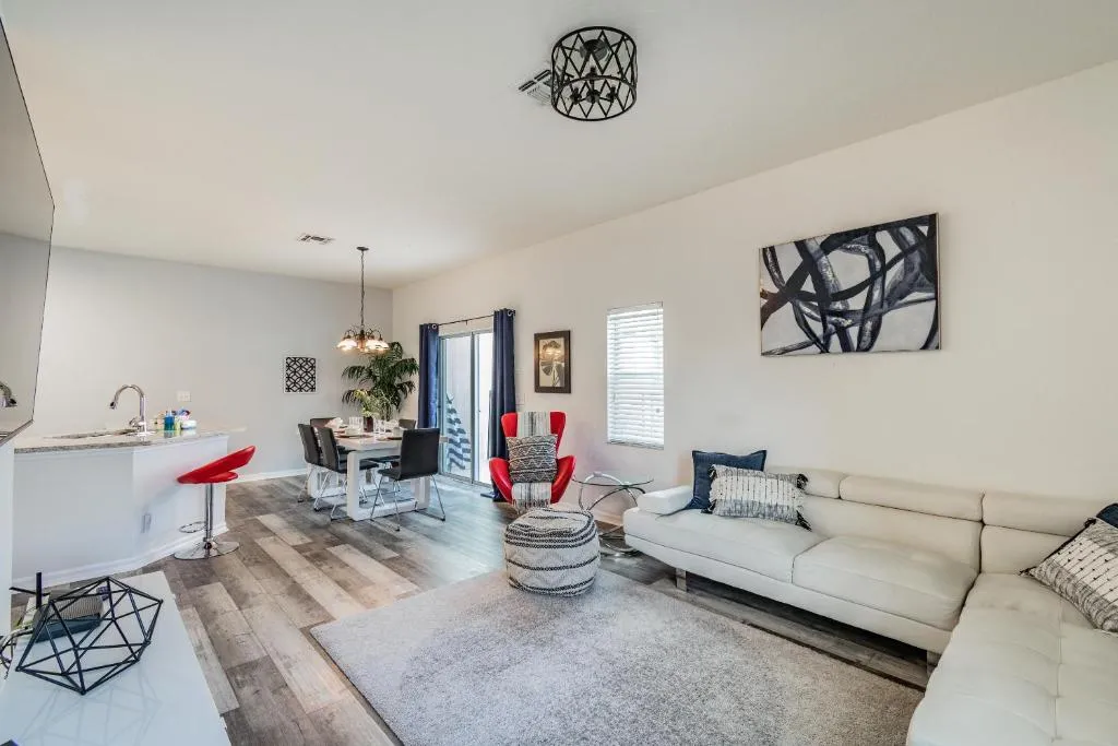 Renovated TownHouse with Private Pool Home 5 STARS, Kissimmee, Statele Unite ale Americii