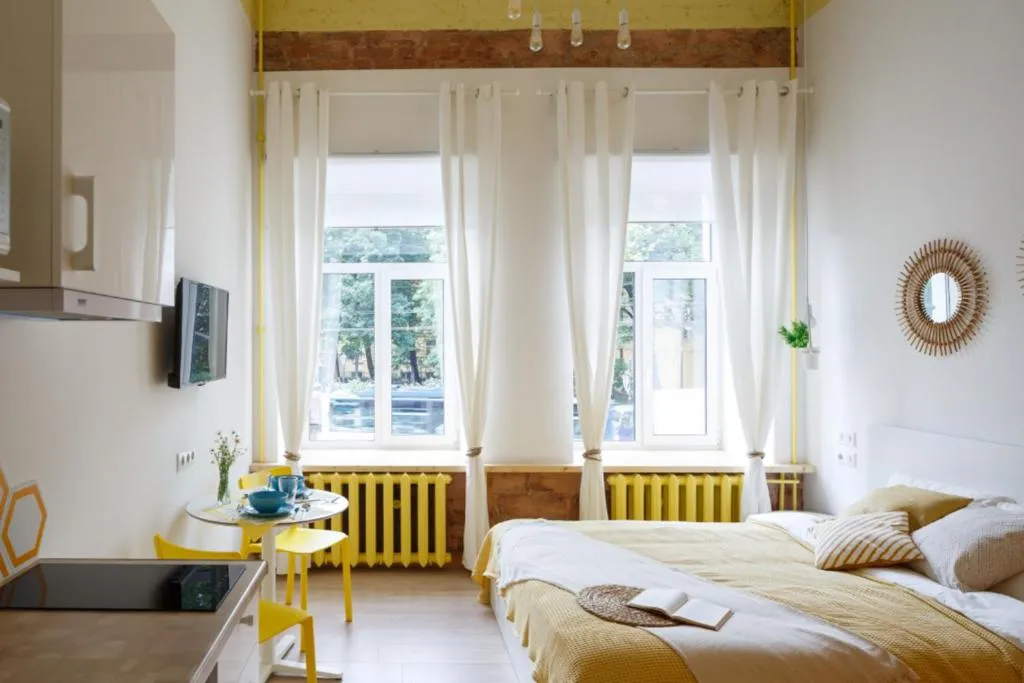 12Month Apartments, Kudrovo, Russia