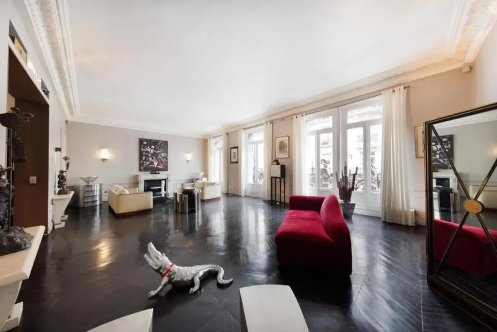 Apartment with 2 bedrooms in Paris with wonderful city view furnished balcony and WiFi, Paris, Franţa