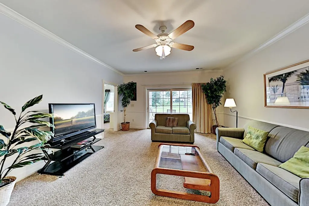 103LUSTR condo, Myrtle Beach, Statele Unite ale Americii