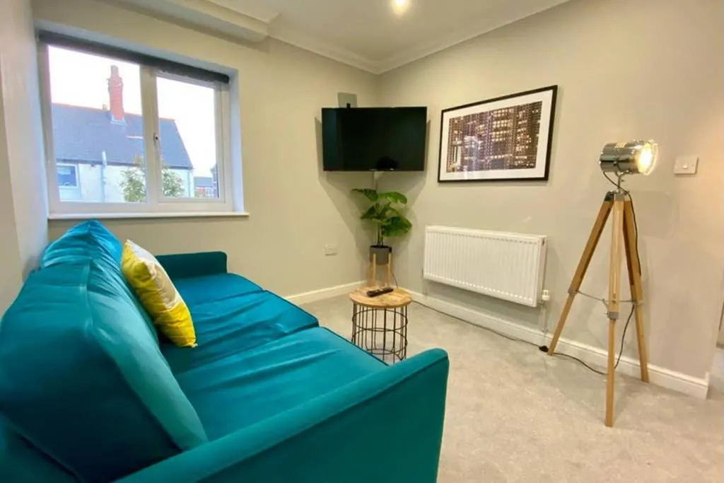 Stylish Apartment for 2 Nr Centre & Victoria Park, Cardiff, Marea Britanie