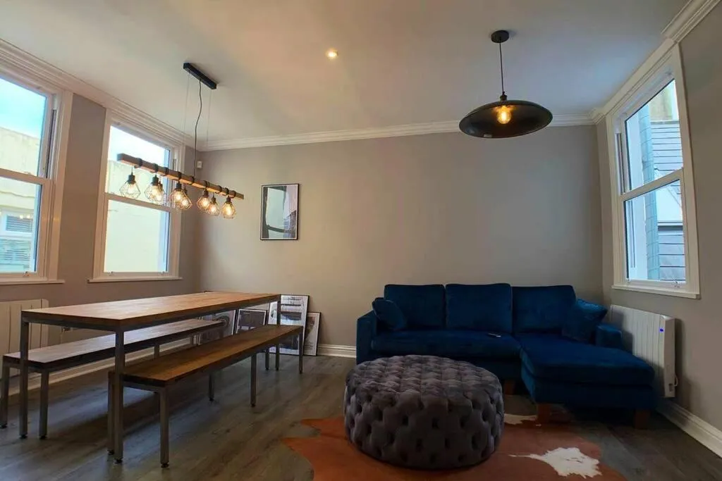 Contemporary Apartment in Central Hove, Brighton and Hove, United Kingdom