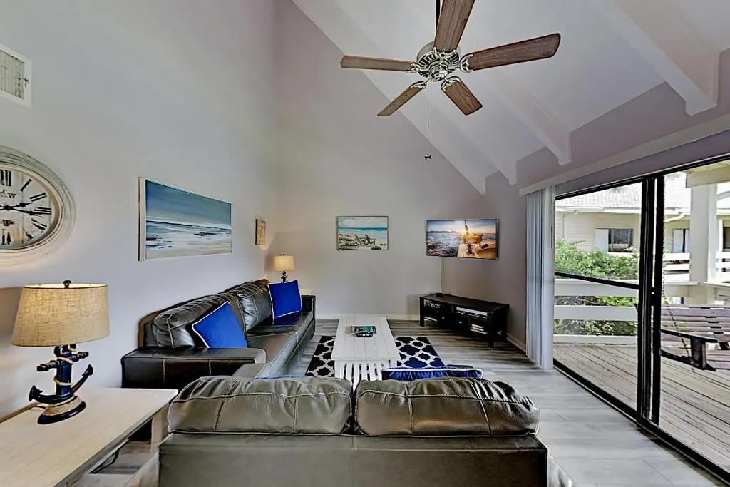 Seascape Golf Villa with Fairway Views - Near Beach! condo, Destin, Statele Unite ale Americii