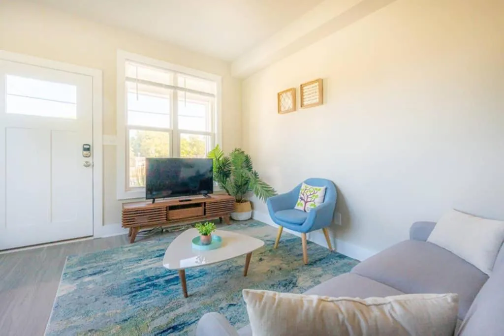 Viagem - Durham - Bright 2BR Duplex, Blands (NC), United States