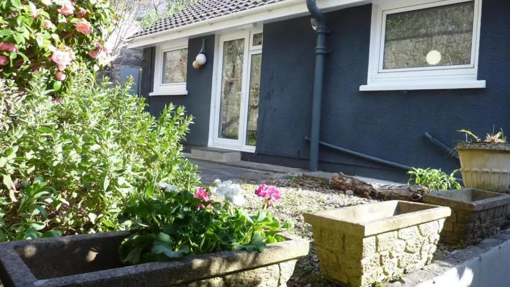 Pear Tree Cottage, Tenby, United Kingdom