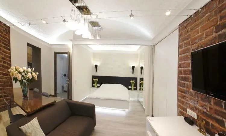 Suzana haus, Milano, Italia