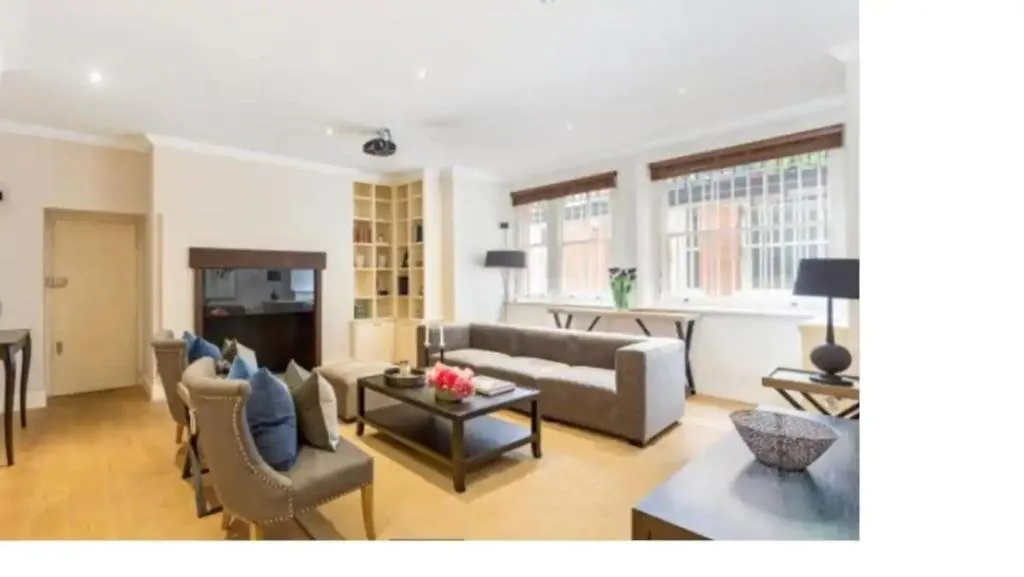 Modern And Stylish 2 Bedroom Flat in Chelsea, London, United Kingdom