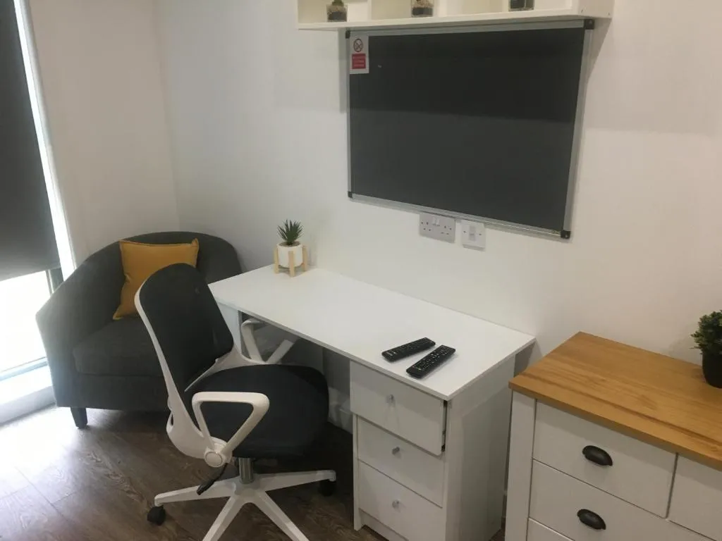 New Studio Apartment in Nottingham CC - sleeps2, Nottingham, Marea Britanie