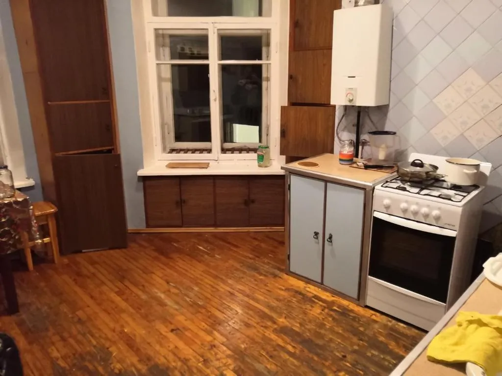 3к. кв. В самом центре СПБ, Kudrovo, Russia
