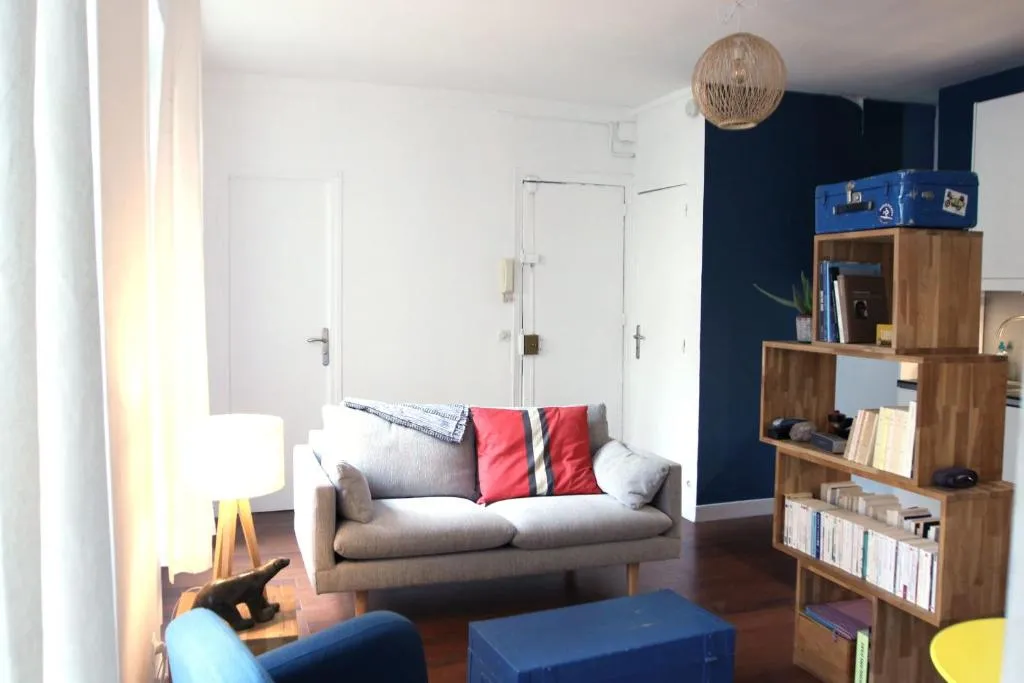 Charming apartment in Batignolles, Paris, Franţa