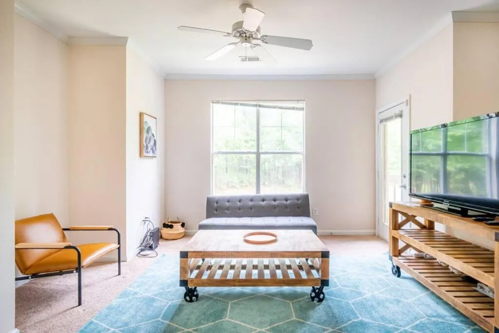 Viagem - Durham - Bright 1BR w/ Parking, Blands (NC), United States