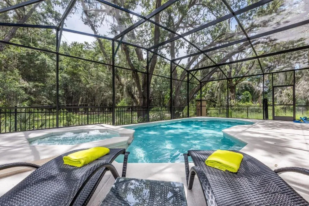 7BR Mansion - Family Resort - Private Pool, Hot Tub, BBQ!, Kissimmee, United States