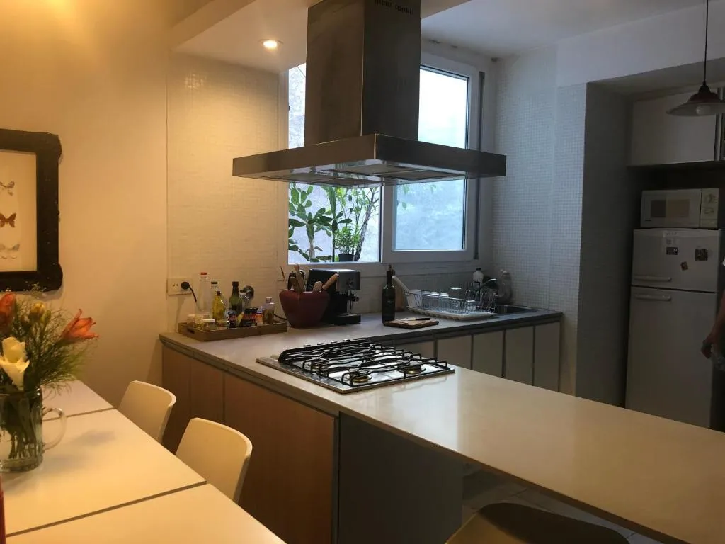DEPARTAMENTO SALGUERO, Buenos Aires, Argentina