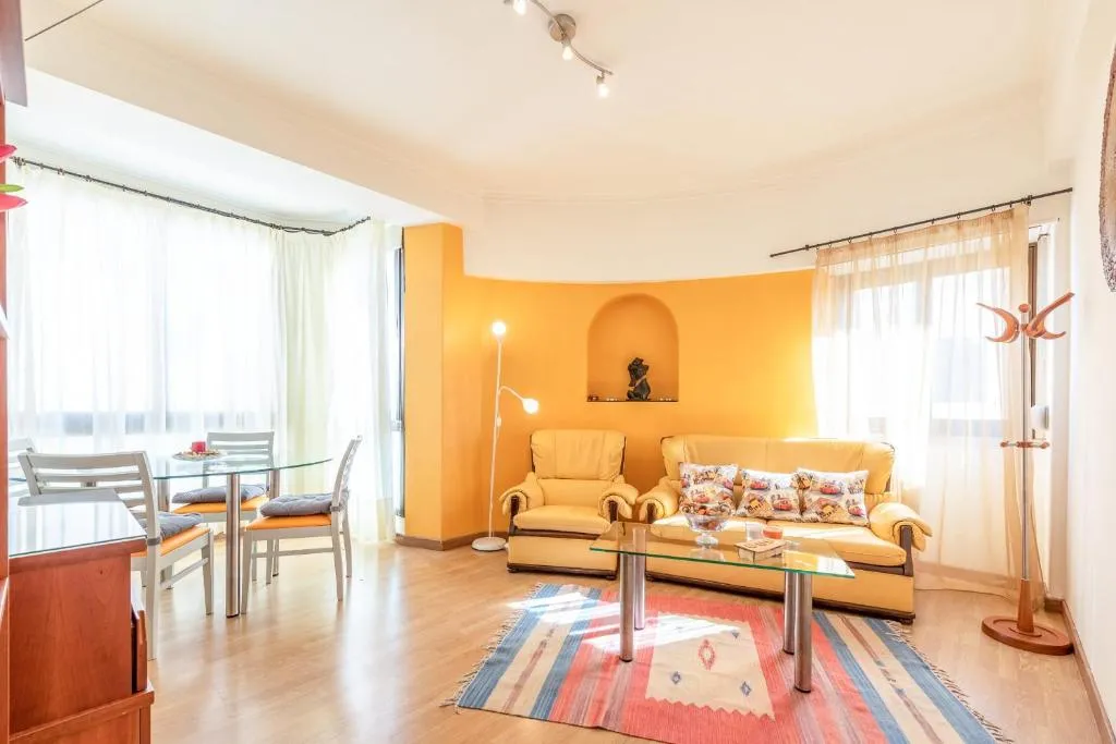 GuestReady - Bright and Colorful Apartment in Ajuda, Amadora, Portugal