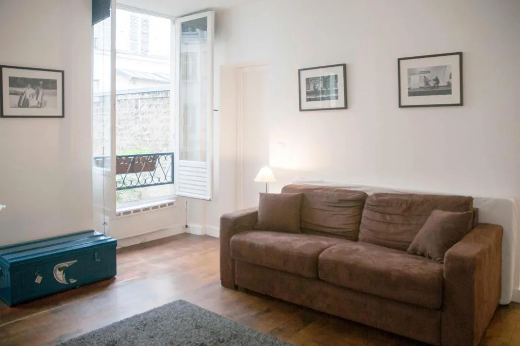 Charming apartment BATIGNOLLES neighborhood, Paris, France